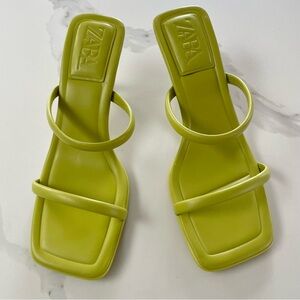 NWOB Zara Lime Green Square Toe Kitten Heel Sandals, Size 38/7.5